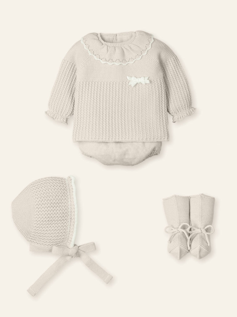 Mac Ilusión Natural Jam Pants Set, Bonnet & Booties 9844