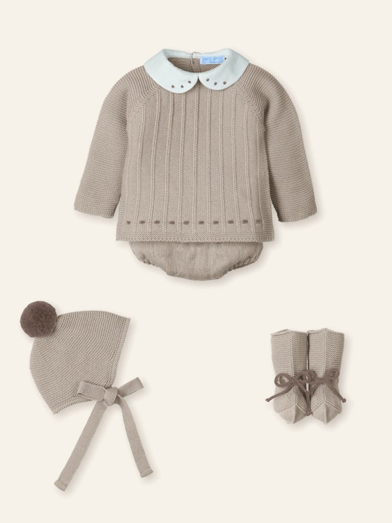 Mac Ilusión Camel Jam Pants, Hat & Booties Set 9823